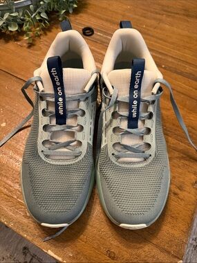 While on earth - CrossFit Shoes size 11